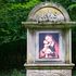 Bildstock mit Muttergottes und Jesuskind